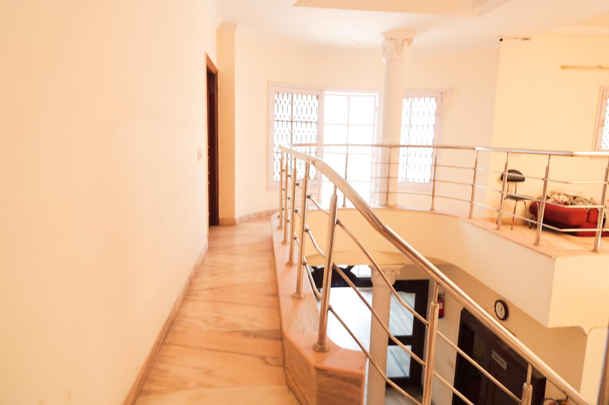 Hotel Green Villa - Near Anand Vihar Station Ню Делхи Екстериор снимка