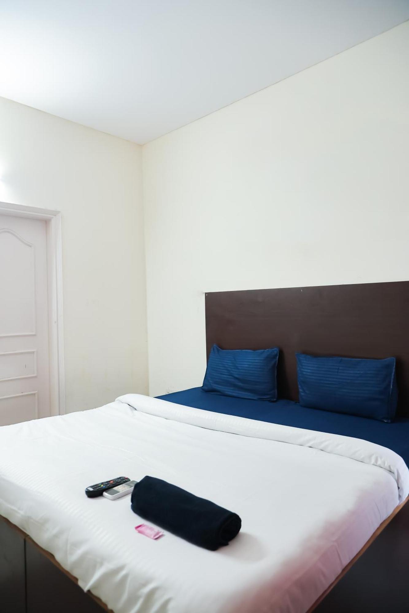 Hotel Green Villa - Near Anand Vihar Station Ню Делхи Екстериор снимка