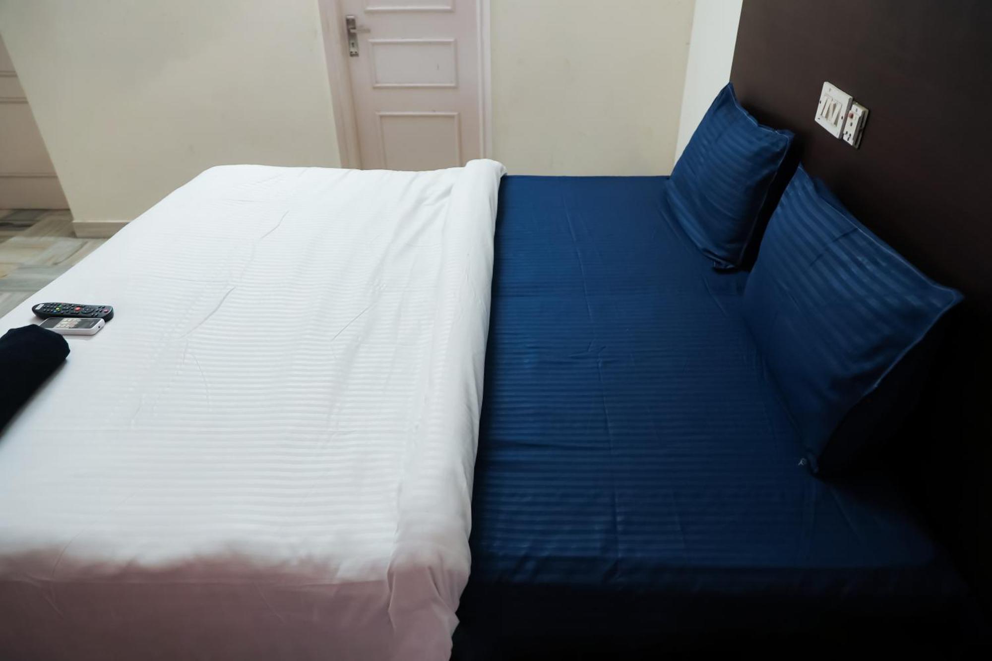 Hotel Green Villa - Near Anand Vihar Station Ню Делхи Екстериор снимка